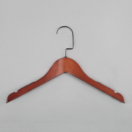 Вешалки деревянные для детской одежды C31-34/1(красн/черн) Вешалки деревянные для детской одежды C31-34/1(красн/черн)