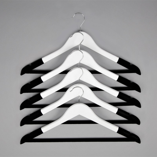 Плечики деревянные флокированные C30NF(бел/черн) фото 4 Плечики деревянные флокированные C30NF(бел/черн) фото 4