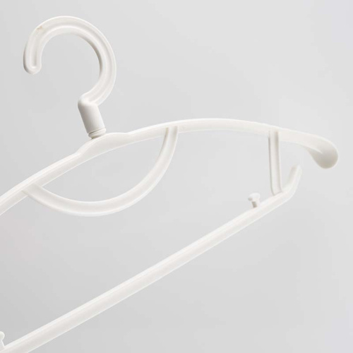 Вешалка-плечики пластиковая с перекладиной АМ077(бел) фото 2