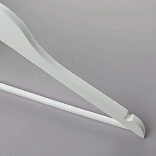 Вешалка-плечики деревянная с перекладиной C30N-К(бел) фото 3 Вешалка-плечики деревянная с перекладиной C30N-К(бел) фото 3