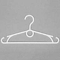 Вешалка пластиковая В-300П(крут)