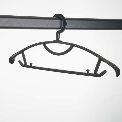 Вешалка-плечики пластиковая с перекладиной АМ-077(черн) фото 4 Вешалка-плечики пластиковая с перекладиной АМ-077(черн) фото 4