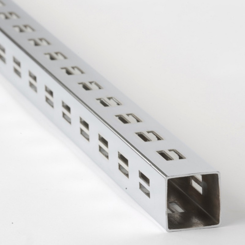 Стойка перфорированная TPQ1-3000-38